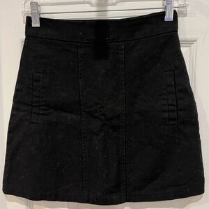 Pinkyotto Black A-line Mini Skirt for Cocktail